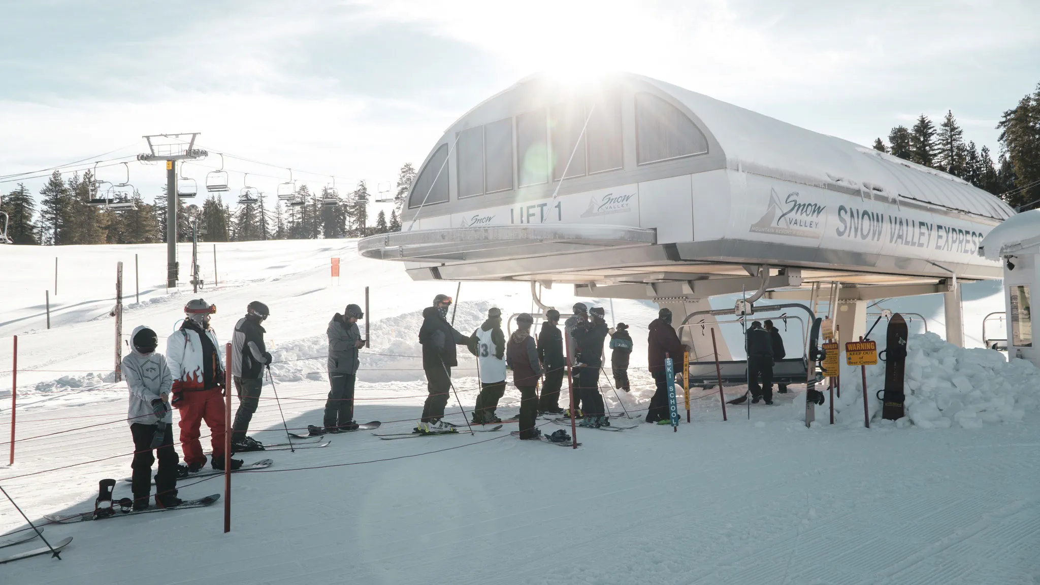 Sunny day near the chairlift in the winter at Snow Valley